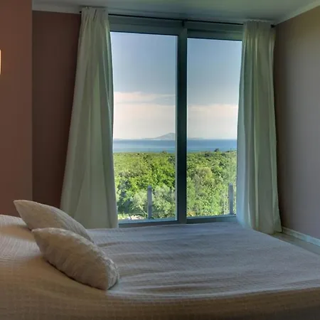 Mit Privatem Infinity-pool, Klima, Wlan Und Atemberaubenden Ausblick *