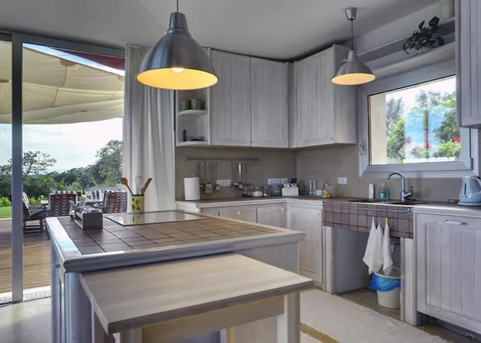 Mit Privatem Infinity-pool, Klima, Wlan Und Atemberaubenden Ausblick Vikendica Peruski